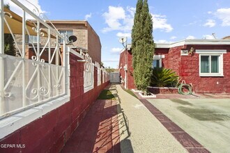 11049 Marisma Ct in El Paso, TX - Building Photo - Building Photo