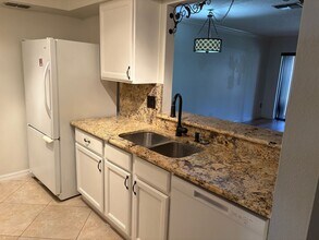 451 Club Dr in Winter Springs, FL - Building Photo - Building Photo