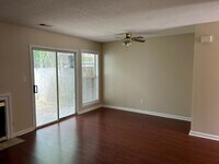 3529 Kennesaw Station Dr