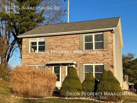 9347 S Harrodsburg Rd in Bloomington, IN - Building Photo