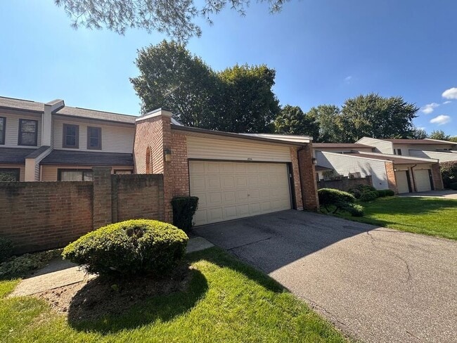 property at 1024 Willow Grove Ct