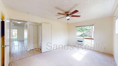 94-824-824 Lumiauau St in Waipahu, HI - Foto de edificio - Building Photo
