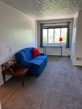 7 Oakland Sq, Unit 3 in Pittsburgh, PA - Building Photo - Building Photo