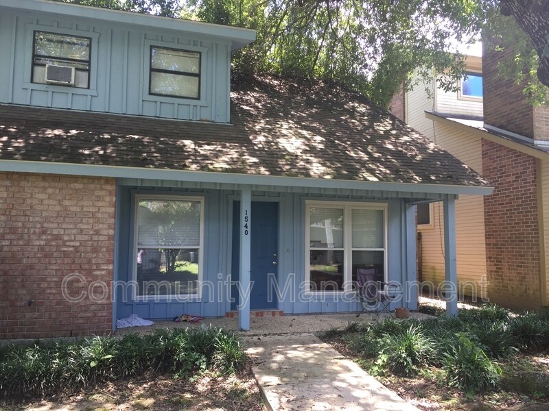 1540 Sharlo Ave in Baton Rouge, LA - Building Photo
