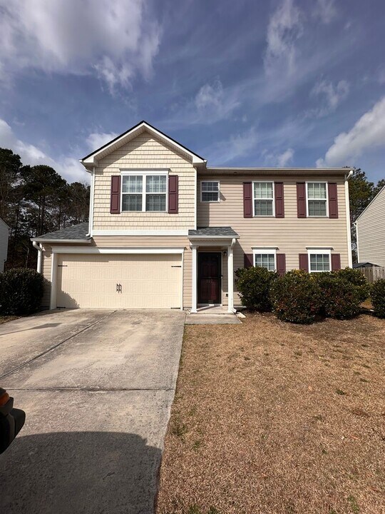 227 Chalet Rd in Holly Ridge, NC - Building Photo