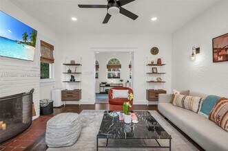 822 Flamingo Dr in West Palm Beach, FL - Foto de edificio - Building Photo