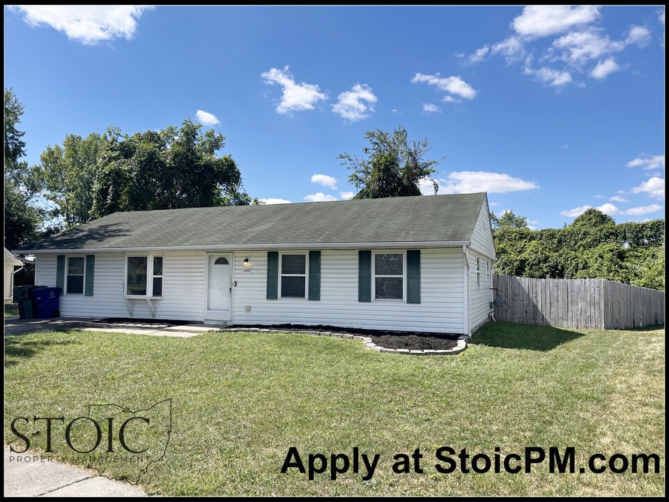 2649 Kenray Dr in Columbus, OH - Building Photo