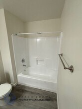 875 N Olive St in Orange, CA - Building Photo - Building Photo