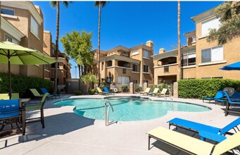 4644 N 22nd St in Phoenix, AZ - Building Photo - Building Photo