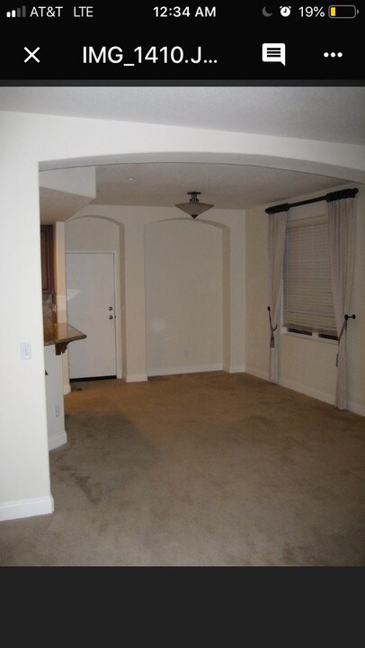 19123 Alexa Ln, Unit 4 in Huntington Beach, CA - Building Photo