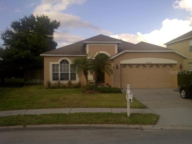 18333 Brookpark Dr in Tampa, FL - Building Photo