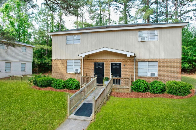 Walnut Creek in Macon, GA - Foto de edificio - Building Photo