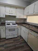 5005 Hawthorne Ct in Smyrna, GA - Building Photo - Building Photo