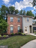 47 Wyndham Pl in Trenton, NJ - Building Photo