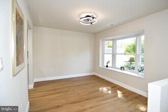 15003 Candover Ct in Silver Spring, MD - Building Photo - Building Photo