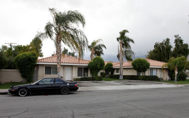 1945 Calle Lileta in Palm Springs, CA - Foto de edificio - Building Photo