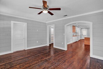 701 N Kentucky St in McKinney, TX - Building Photo - Building Photo