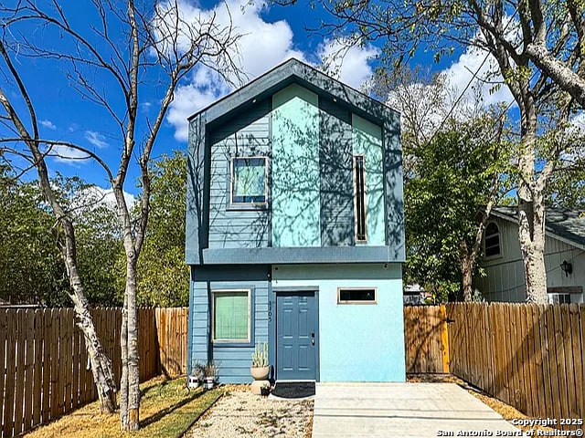 property at 1105 Torreon St