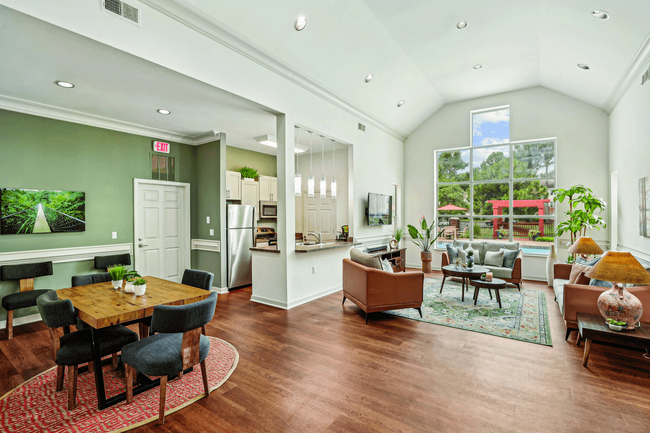 Arboretum Place Apartments