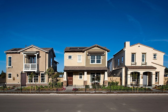 Springville in Camarillo, CA - Building Photo - Primary Photo