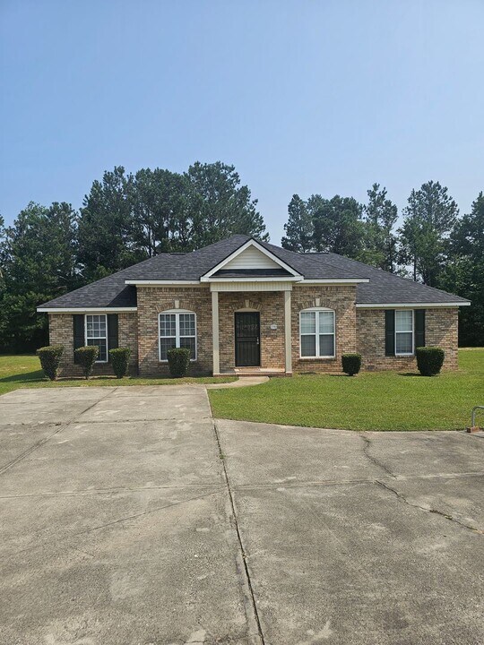 2783 Crosscreek Rd in Hephzibah, GA - Building Photo