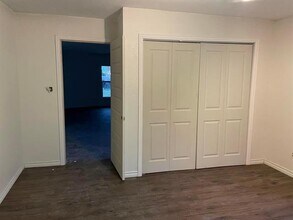 302 S Rusk St in Sherman, TX - Building Photo - Building Photo