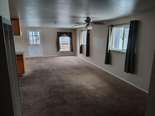 property at 18 E Main St