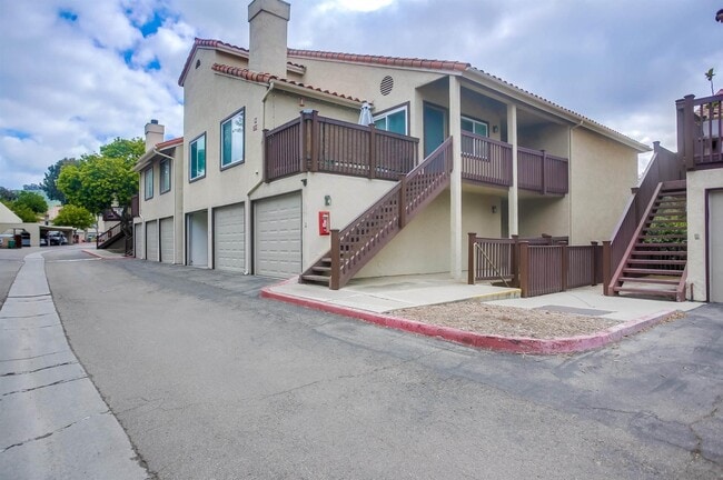 3513 Caminito Sierra in Carlsbad, CA - Building Photo - Building Photo