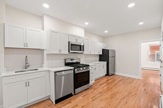 198 Salem St in Boston, MA - Foto de edificio - Building Photo