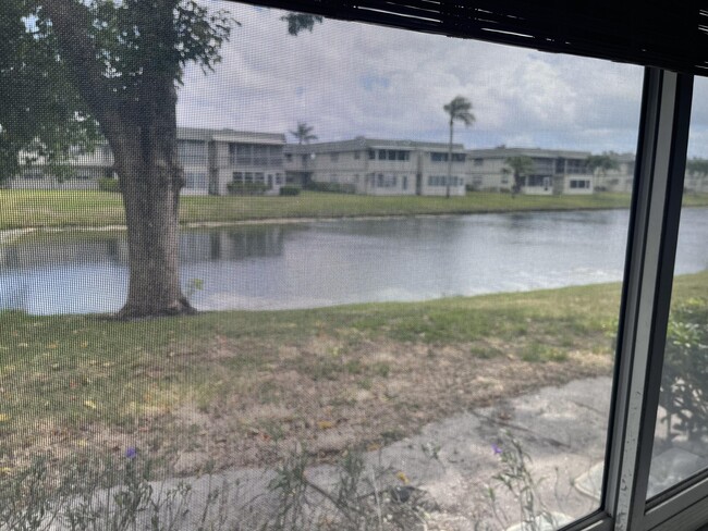385 Monaco Blvd in Delray Beach, FL - Building Photo - Building Photo