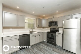 459 Hammock Ln in Ormond Beach, FL - Foto de edificio - Building Photo