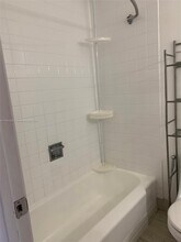 664 Bird Rd-Unit -Rear in Coral Gables, FL - Building Photo - Building Photo