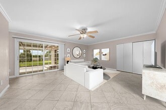 2073 Valley Rim Rd in El Cajon, CA - Building Photo - Building Photo
