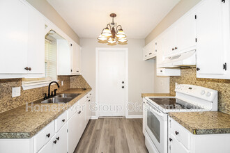 20140 Timber Ridge Rd in Harrah, OK - Foto de edificio - Building Photo