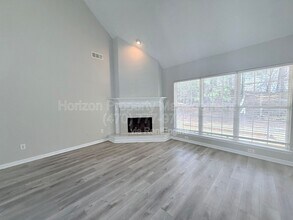 4275 Connick Way in Snellville, GA - Building Photo - Building Photo