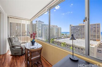 1720 Ala Moana Blvd in Honolulu, HI - Building Photo - Building Photo