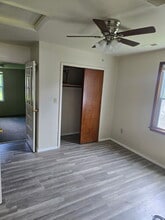 1418 Alice St, Unit A in Collinsville, IL - Building Photo - Building Photo