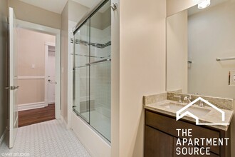 1806 N Sheffield Ave, Unit 1 in Chicago, IL - Building Photo - Building Photo