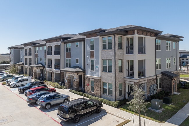 Lakecrest in Katy, TX - Building Photo - Building Photo