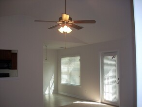 114 Five Oaks Ct in Savannah, GA - Building Photo - Building Photo