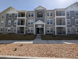 3993 W Big Horn Dr, Unit Z204 in Lehi, UT - Building Photo