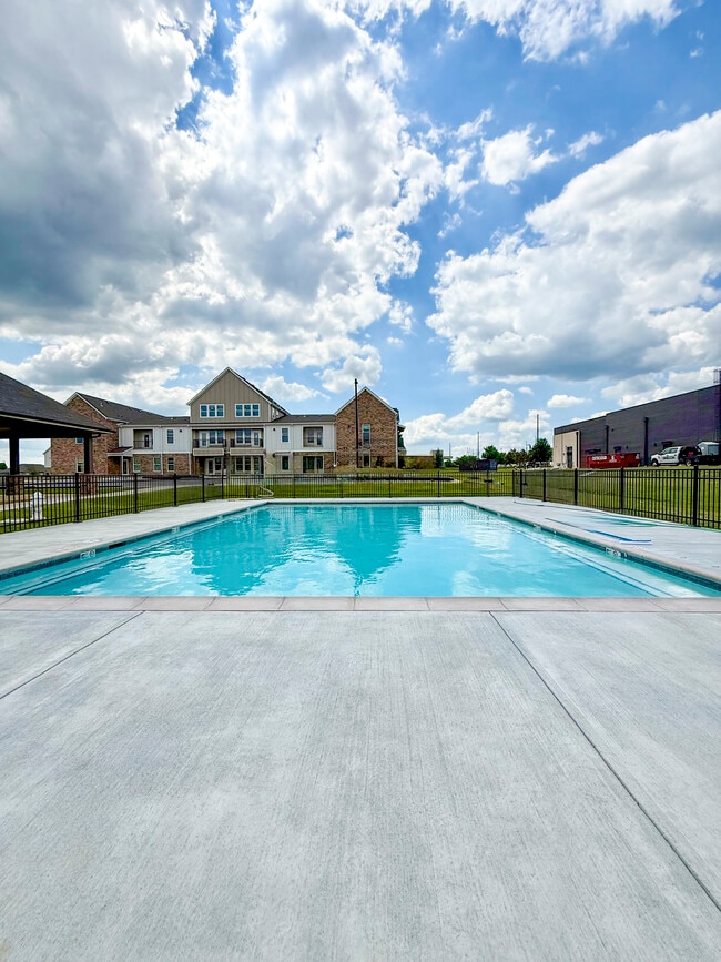 Willow Crossing Apartments in Centerton, AR - Foto de edificio - Building Photo