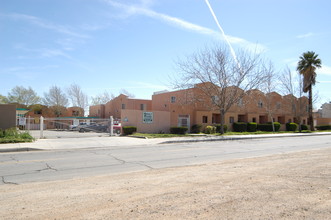 Desert Oasis in Palmdale, CA - Building Photo - Building Photo