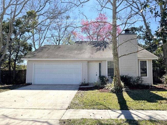 property at 10828 Losco Jct Dr