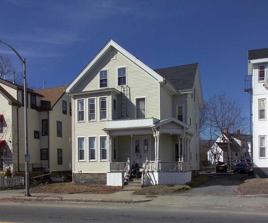 62 Broadway in Taunton, MA - Building Photo