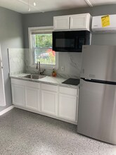 165 Randall Ave in Flovilla, GA - Building Photo - Building Photo