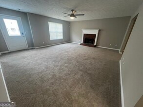 70 Princeton Way in Covington, GA - Building Photo - Building Photo