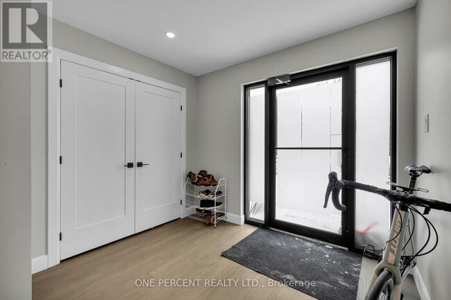 6610 Fourth Line Rd in Ottawa, ON - Building Photo - Building Photo