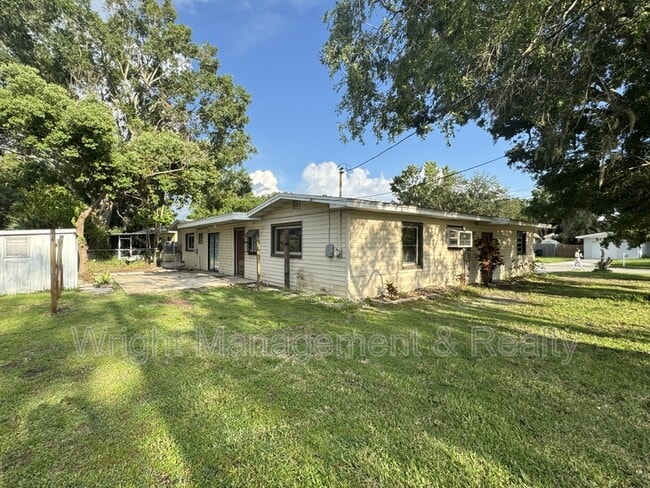 427 Country Club Dr in Oldsmar, FL - Building Photo - Building Photo