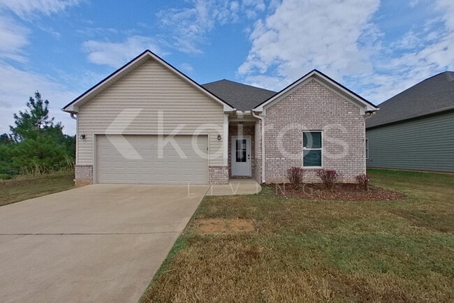 property at 8007 Shadesbrook Dr